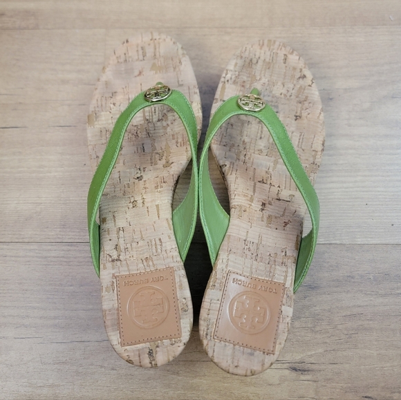 Tory Burch Suzy Green Leather Cork - Picture 8 of 11